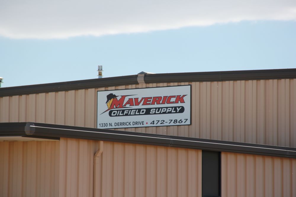 Maverick Sign 2